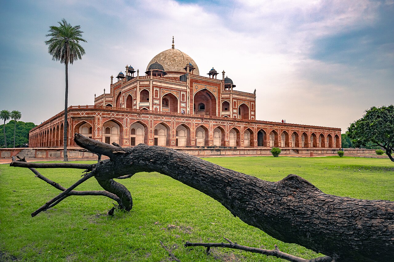 Historical tour photo 4