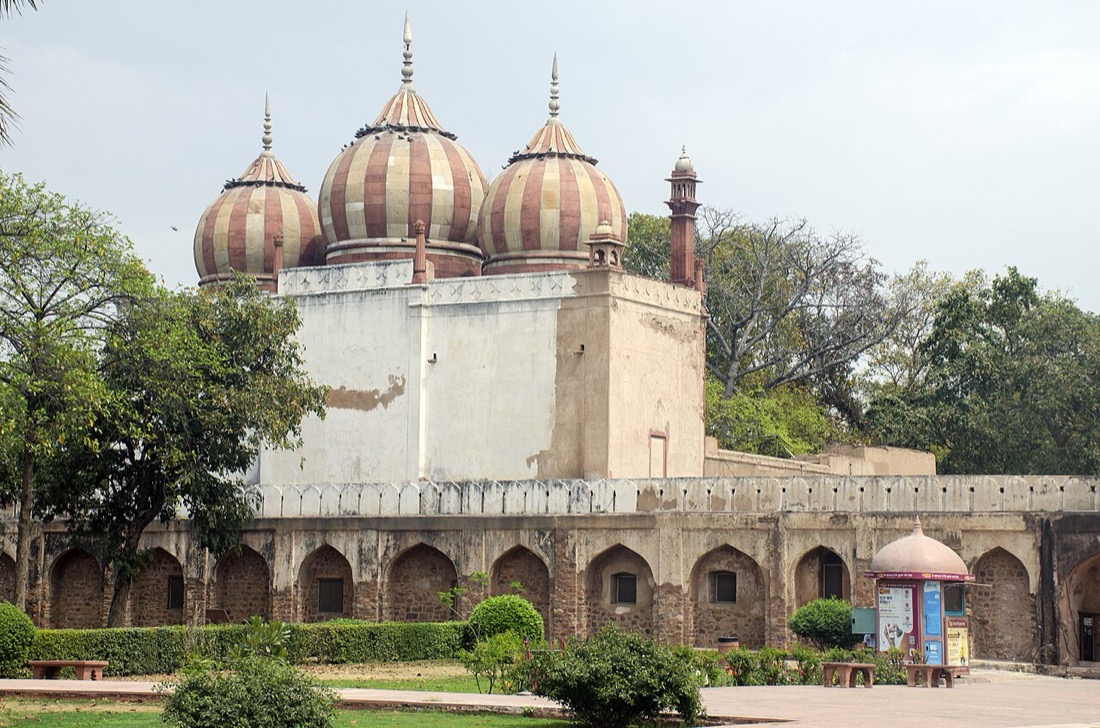 Safdarjung's Tomb, Delhi